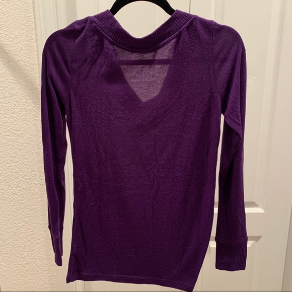 Sweater - Picture 2 of 5